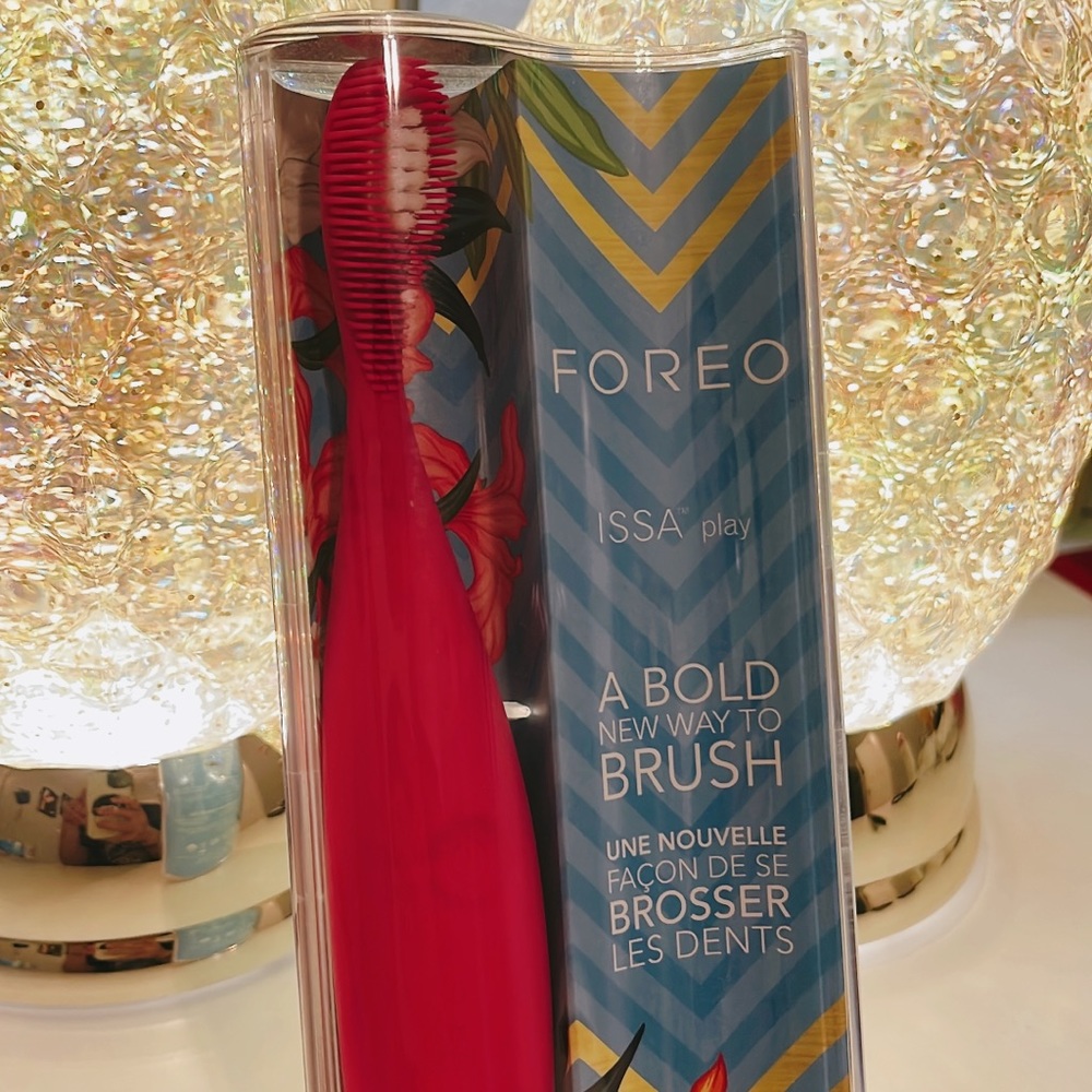 BNWT FOREO ISSA
